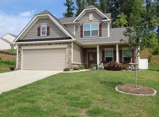 2657 Chari Park Ln, Walkertown, NC 27051