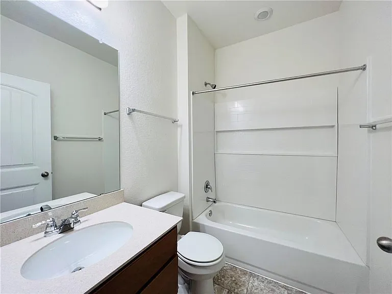 6409 Wagon Spring St — Photo 15
