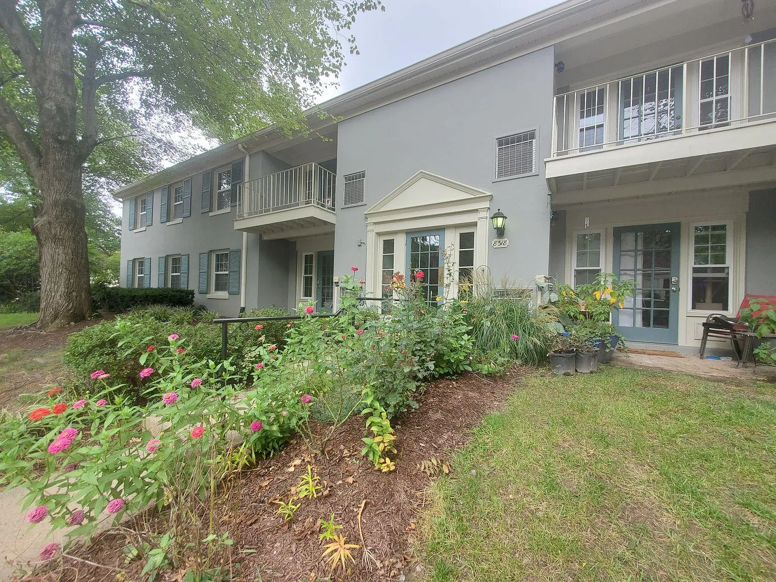 8318 Kingsgate Rd APT F photo 1