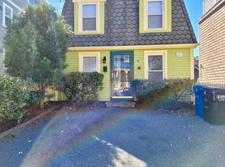 21 Howard St, Newport, RI 02840