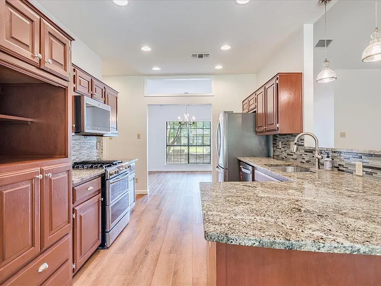 5305 Dry Wells Rd — Photo 5