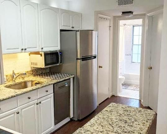 5th image of 304 E Duncan Ave #304E