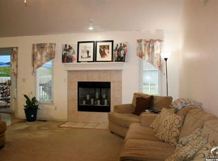 805 E 12th St, Eudora, KS 66025