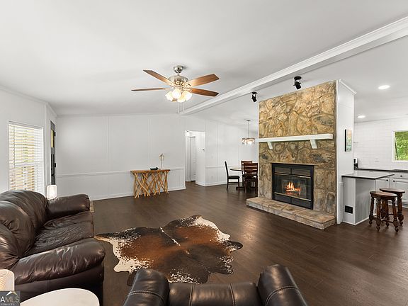 2nd image of 3501 Looper Lake Rd