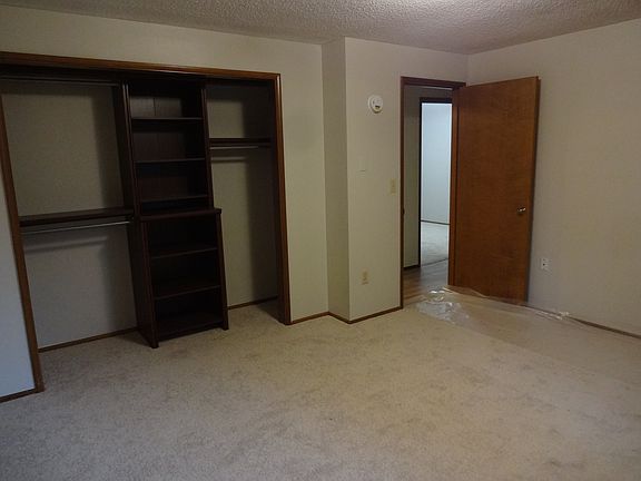 4th image of 3538 Francis Dr SE