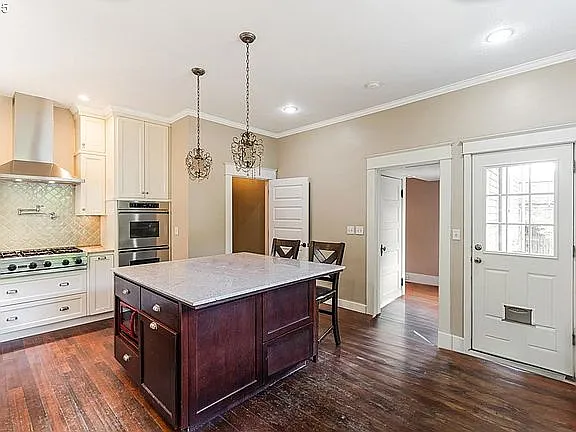 3425 S Corbett Ave — Photo 14