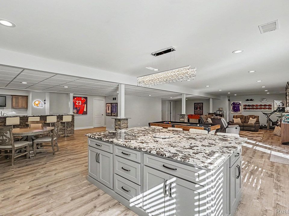 63746 Providence, photo 26