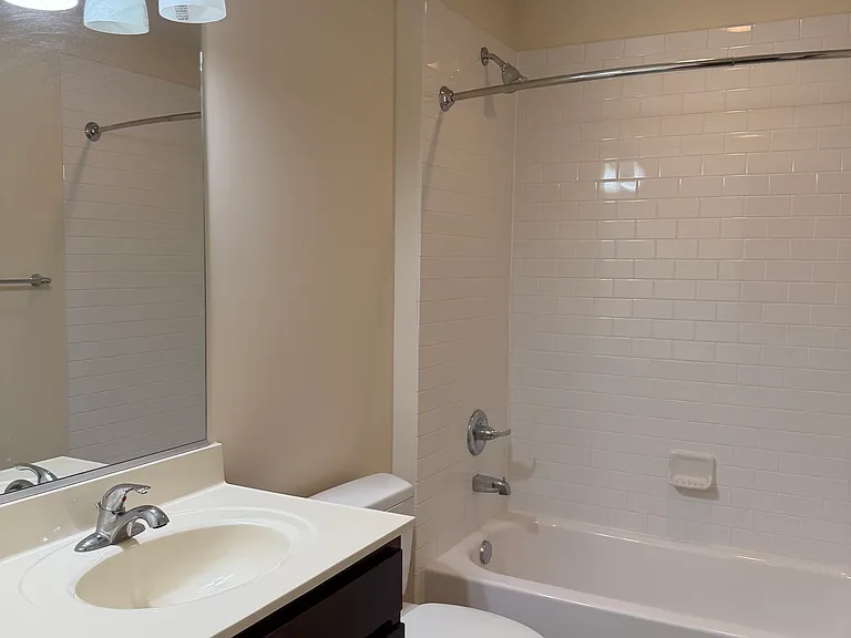2030 N Calvert St #2 — Photo 21