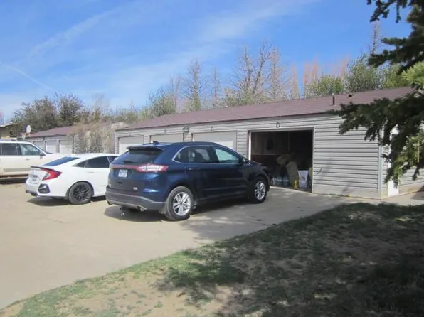460 W Cottonwood St, Medicine Bow, WY 82329