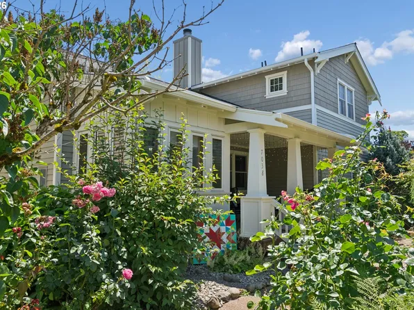 7038 SE Clinton St, Portland, OR 97206