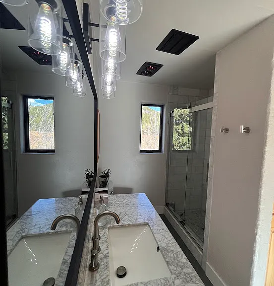 Main Floor Bath #1