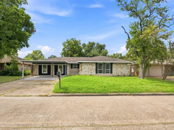 6418 Silver Chalice Dr, Houston, TX 77088
