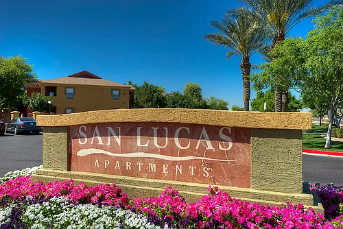 San Lucas Apartments Photo 1