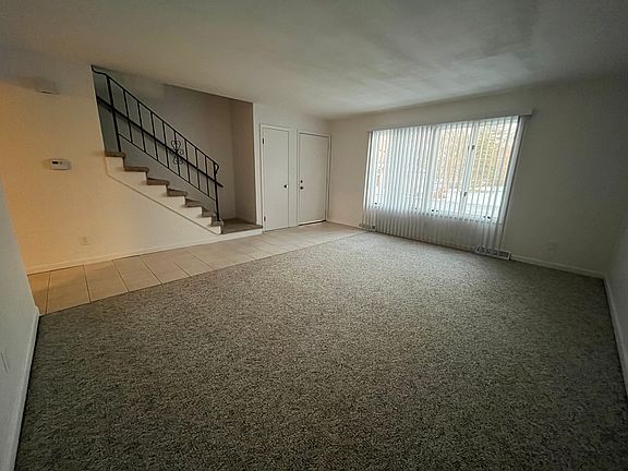 3rd image of 9632 Erie St #9632