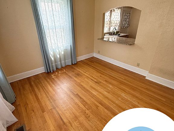 5th image of 129 Hazelwood Ave