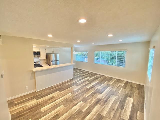 1st image of 820 S Walker Ave #5