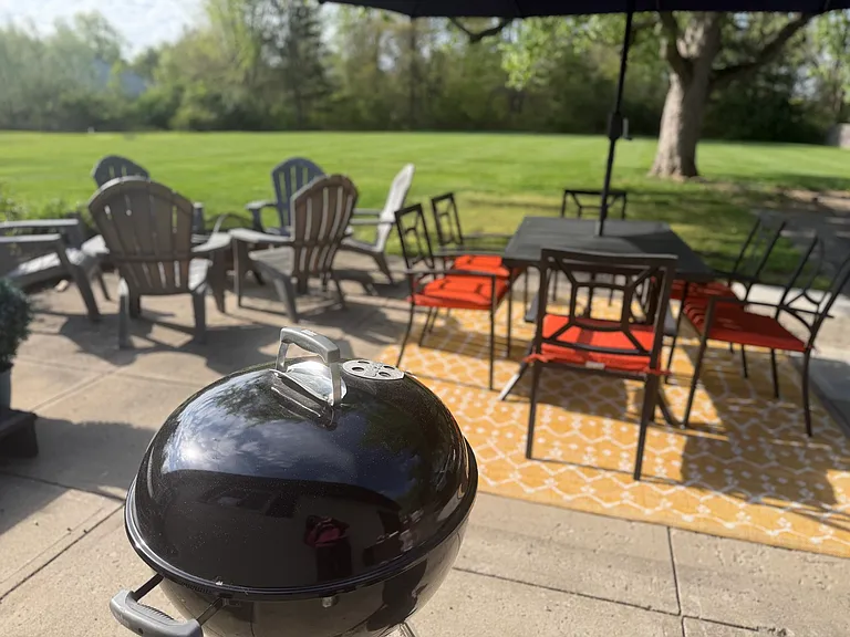 Have a BBQ on the charcoal grill, roast some marshmallows, and enjoy the beautiful stars on your private acre lot.