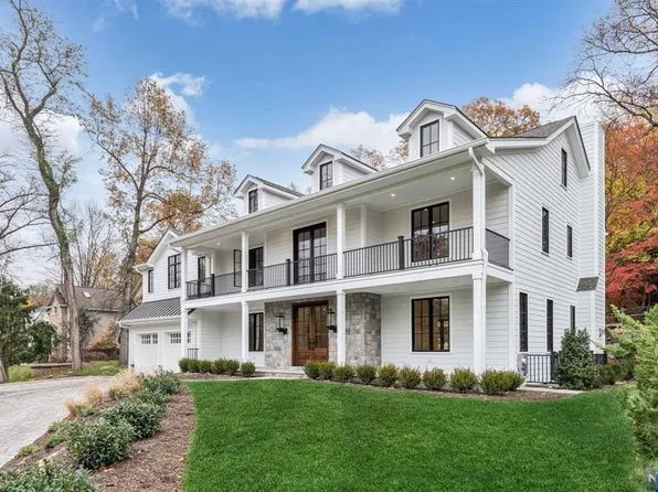 127 Hendrickson St, Haworth, NJ 07641