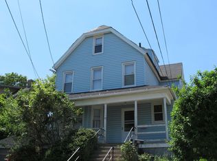 24 James Pl, Staten Island, NY 10305