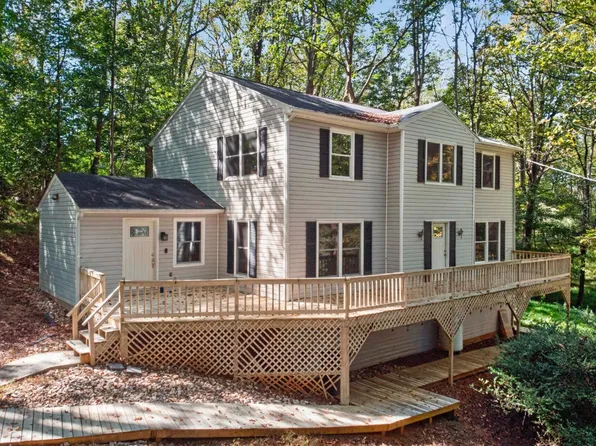 825 Mohawk Dr, Lynchburg, VA 24502