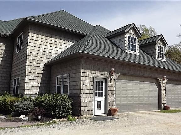 5th image of 29533 Wildwood Ln