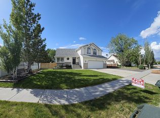 766 S Pioneer Rd, Tooele, UT 84074
