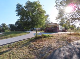 8901 Pembroke Oak Grove Rd, Oak Grove, KY 42262