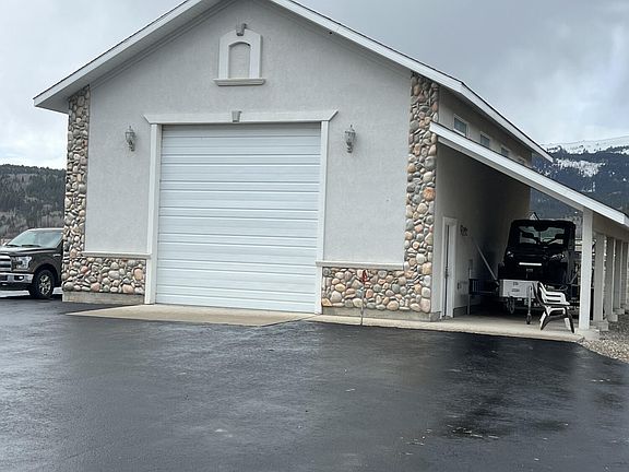 3rd image of 246 Kara St