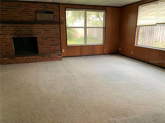 4th image of 1651 Palm Ave