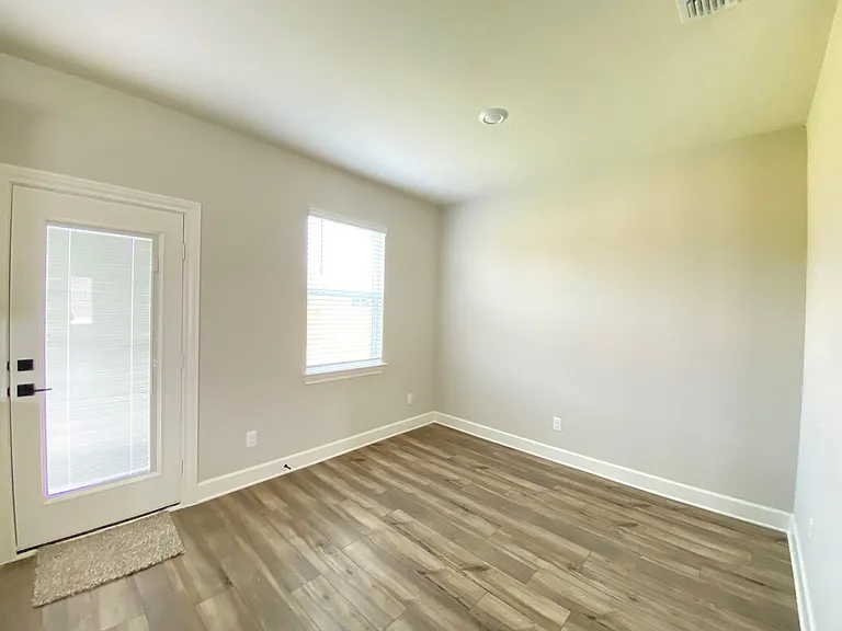 2109 Atwood Dr — Photo 13