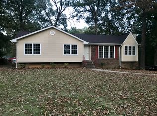 2515 Ridgebrook Rd, Fultondale, AL 35068