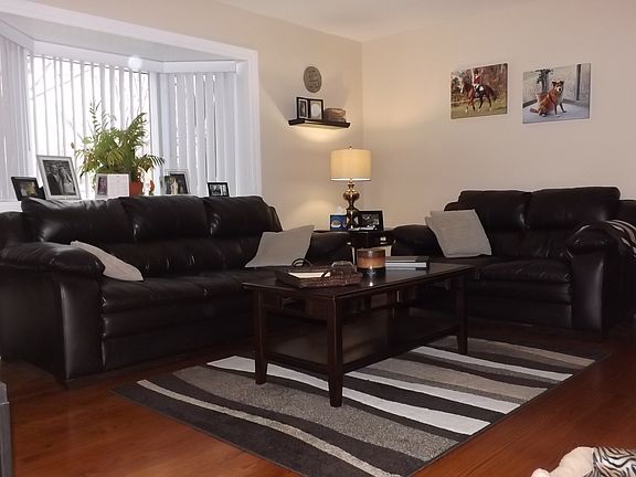 5th image of 42251 Gainsley Dr