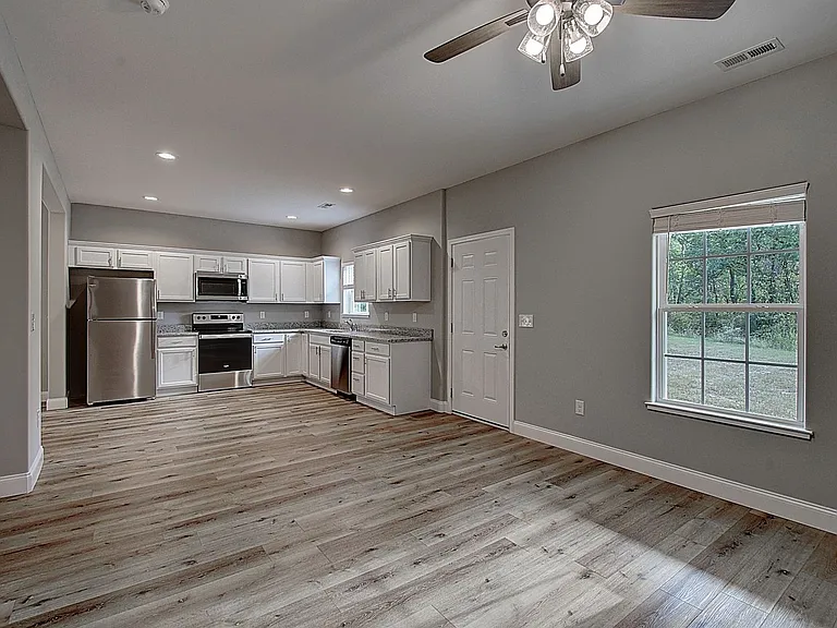 3445 Frylee Ct — Photo 7
