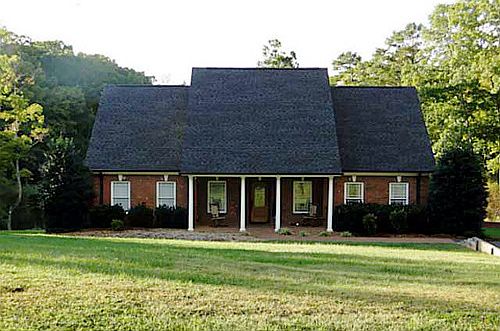 1st image of 3021 Wildwood Dr