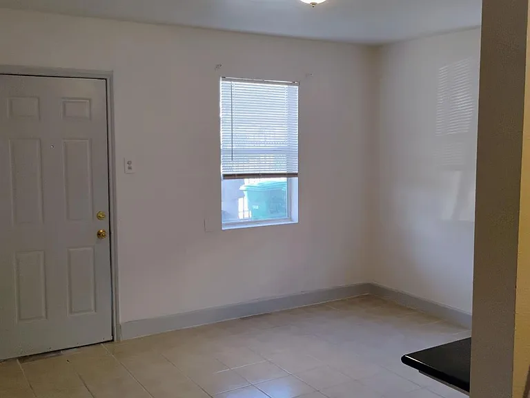 3002 Market St #1 — Photo 4