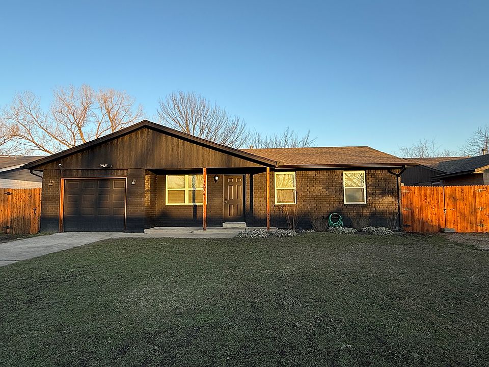 1st image of 13771 S Glen Pl