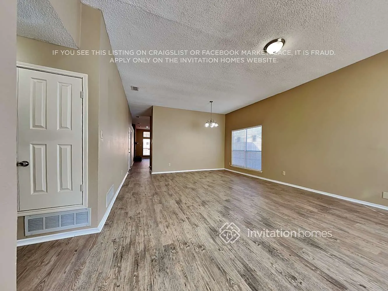 2060 Camelot Dr Lewisville, TX 75067 — Photo 4