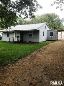 702 W Arch St, Mason City, IL, 62664