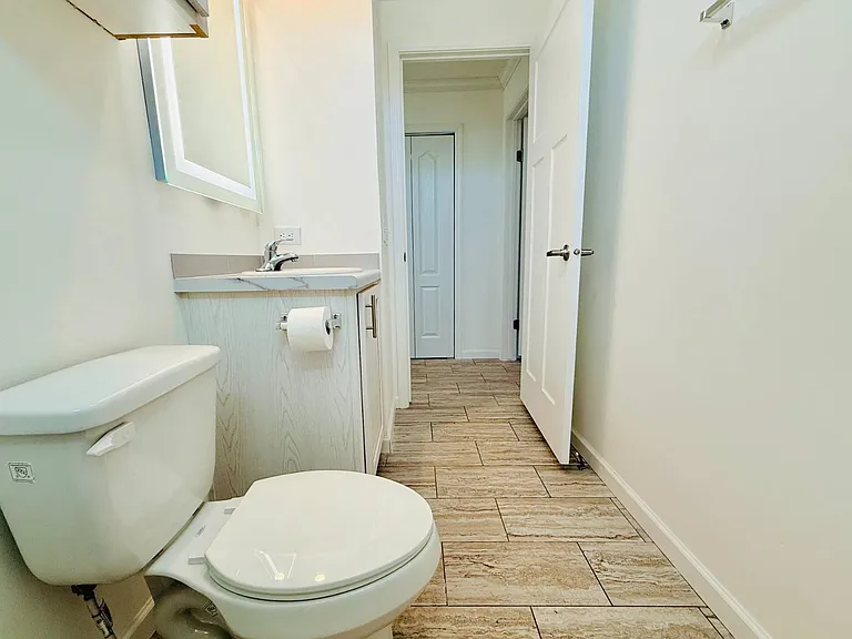 1013 Ohio St SE #54 — Photo 16
