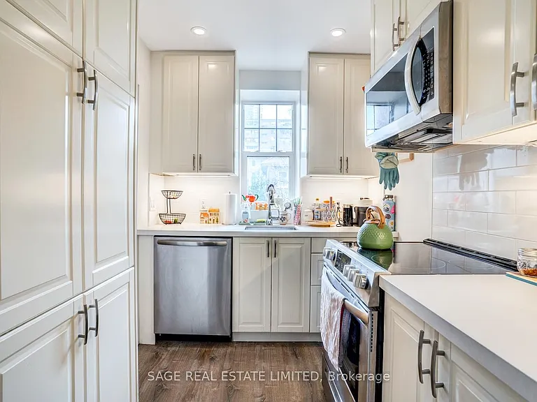 48 Lawton Blvd #9 — Photo 13