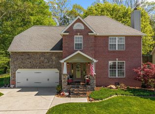 2750 Sheringham Dr, Powell, TN 37849