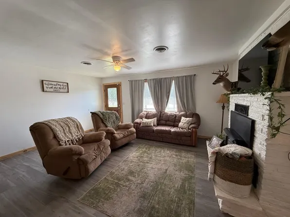 3636 U.S. 62, Salem, AR 72576