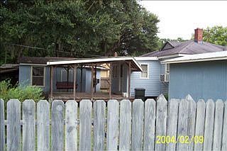 5th image of 3201 Treville Ave