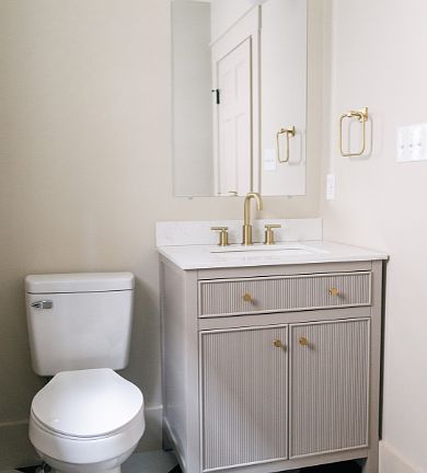 4th image of 29 N Main St #1