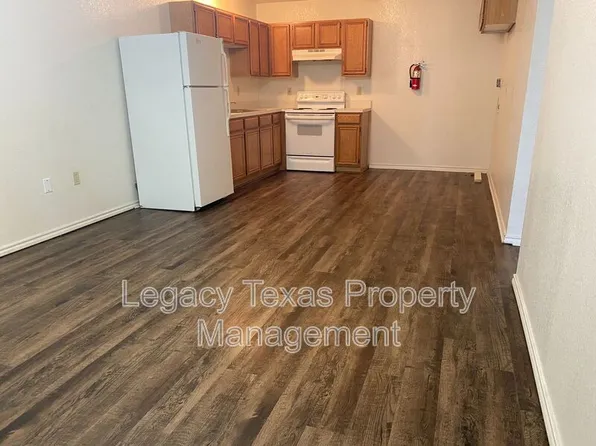 1108 Williams Ave, Cleburne, TX