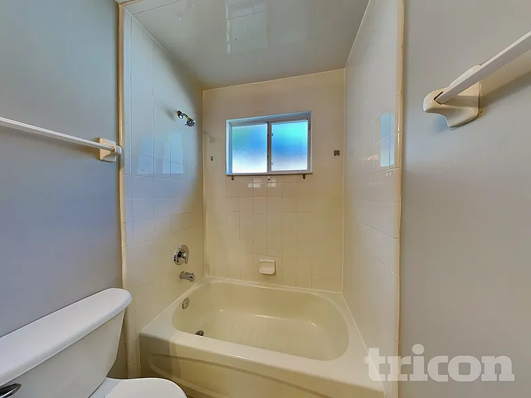 2738 Ravine Hill Dr — Photo 15