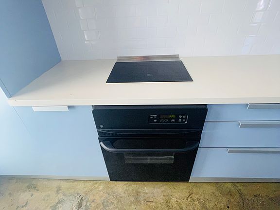 5th image of 328 Lincoln Blvd #2