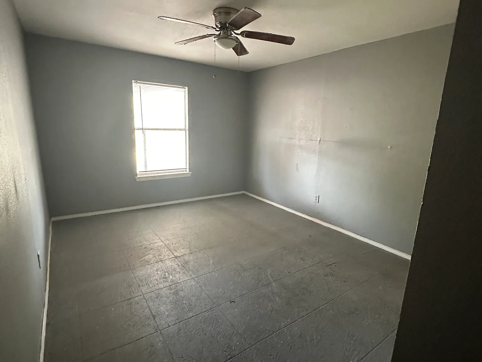 Large 2bd/2ba — Photo 4