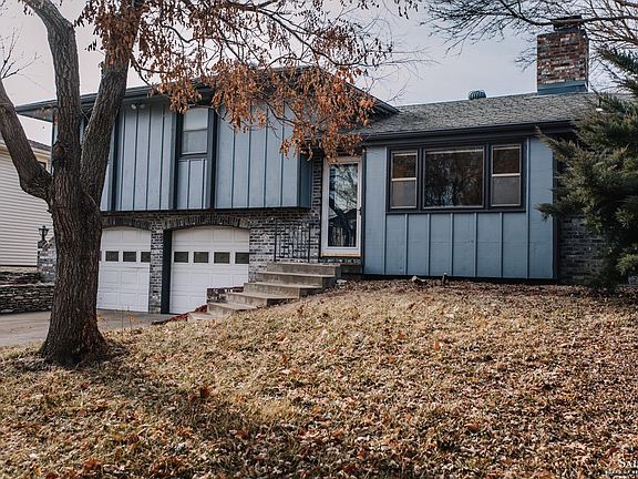 2nd image of 101 W Morland Ave