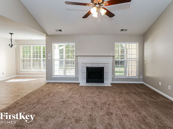 3rd image of 6512 Goldenblush Cir